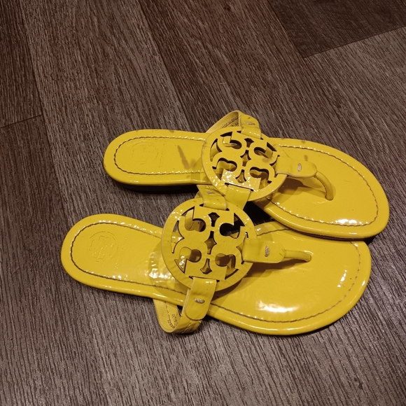 Tory Burch Miller Yellow Women Sandals Sz 5.5 - Picture 4 of 6